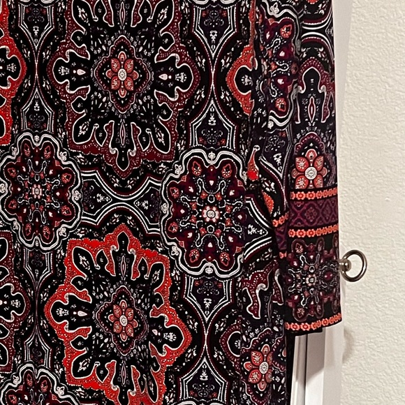 Wisp Stitch Fix Size 6 Dress 3/4 Sleeve Pattern Pink Sheath - Picture 3 of 3